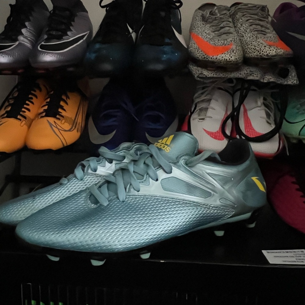 Adidas messi cleats